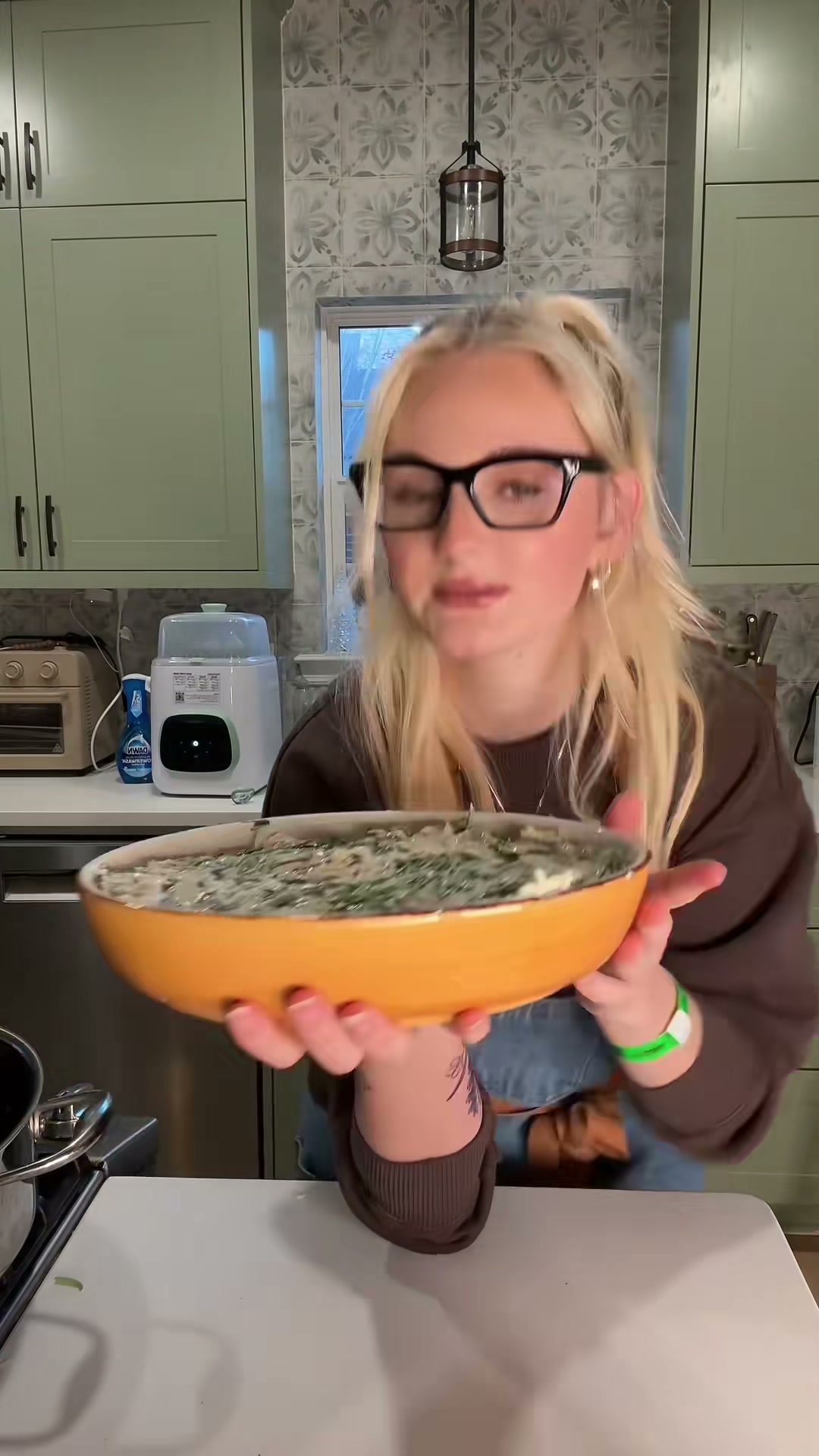 Spinach Artichoke Dip with Bacon and Roasted Garlic