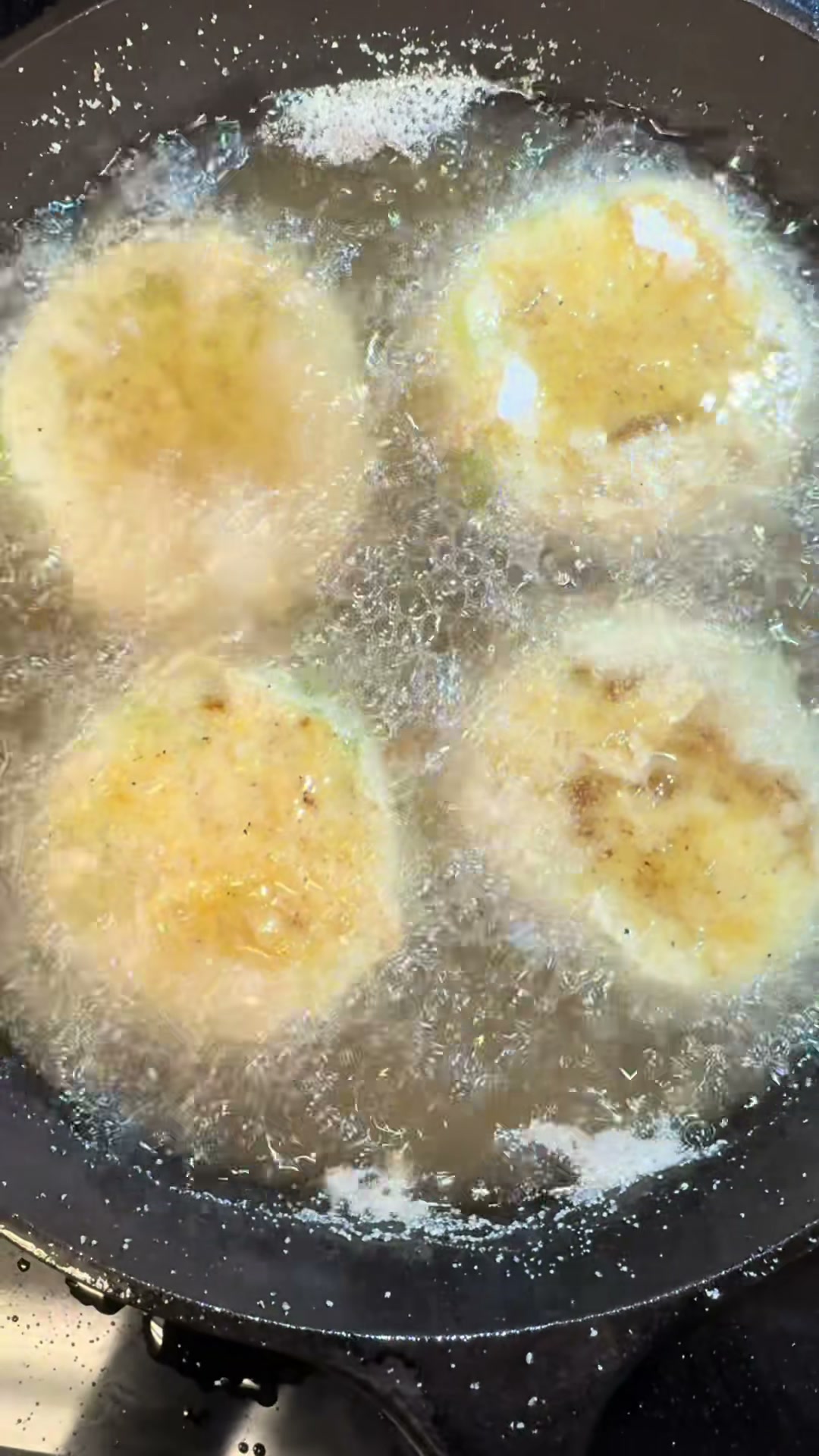 Fried Green Tomatoes with Remoulade Sauce