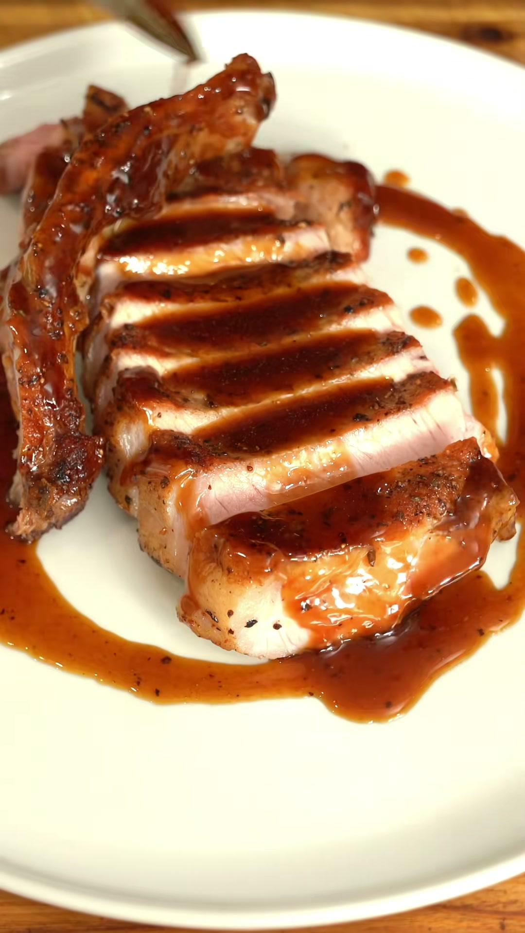 Pan-Seared Pork Chops with Balsamic Orange Sauce