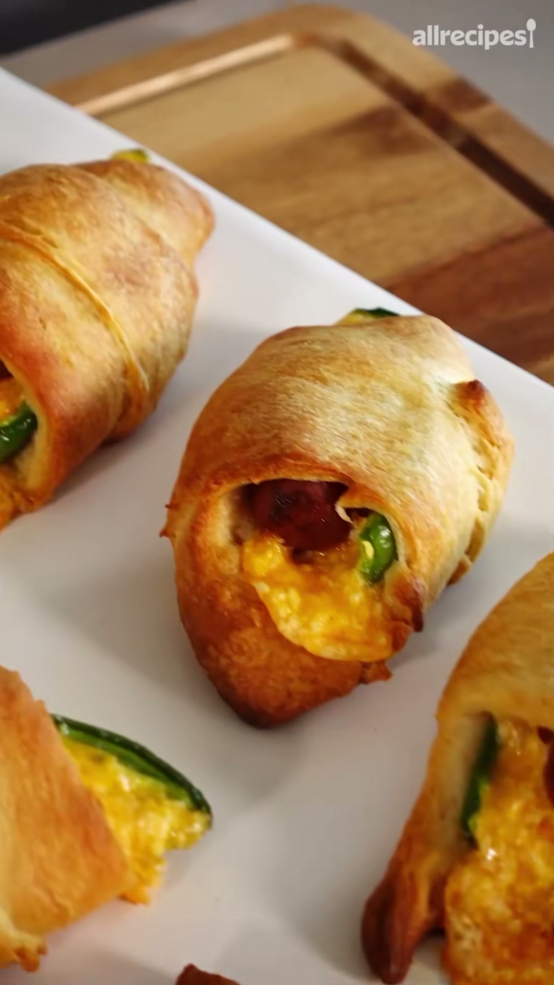 Jalapeño Popper Pigs in a Blanket