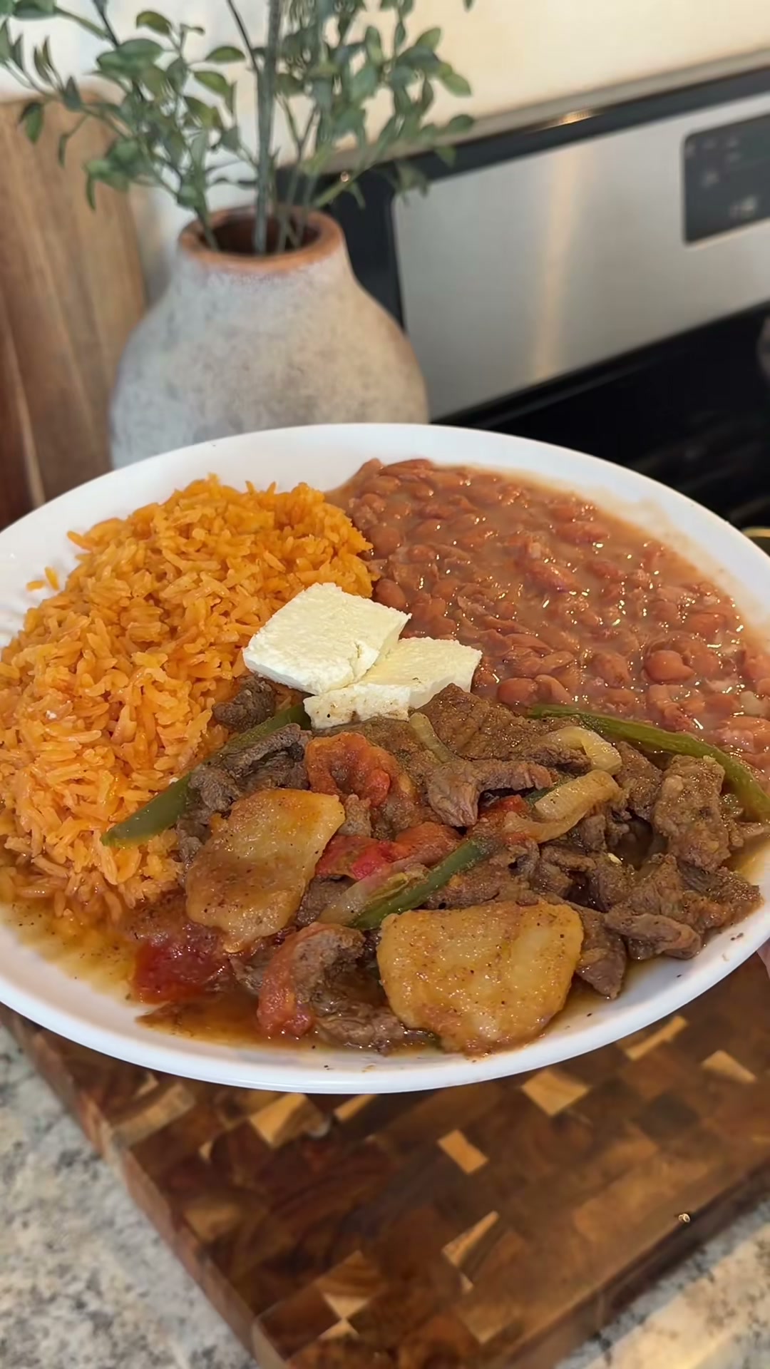 Mexican-Style Steak and Potatoes (Bistec con Papas)
